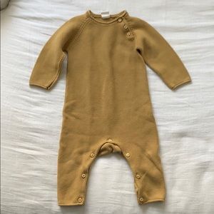 One piece knitted sweater mustard yellow